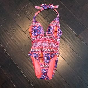 La Blanca one-piece suit. Great condition!